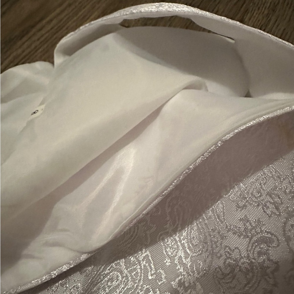 White Patterned Vest - Picture 4 of 5